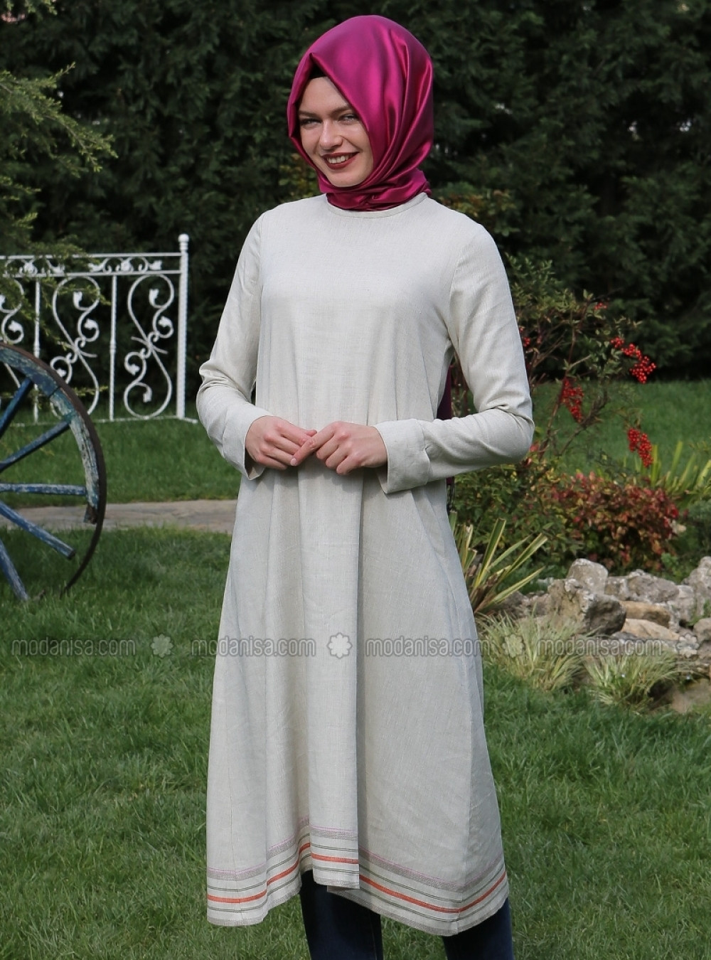 Kübra Biriktir Nil Keten Krem Tunik