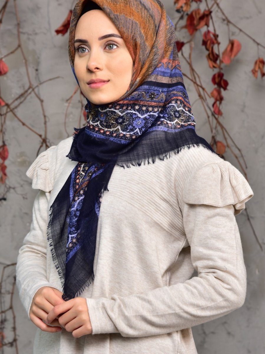 Sefamerve Lacivert Mavi Motif Desenli Flamlı Cotton Eşarp