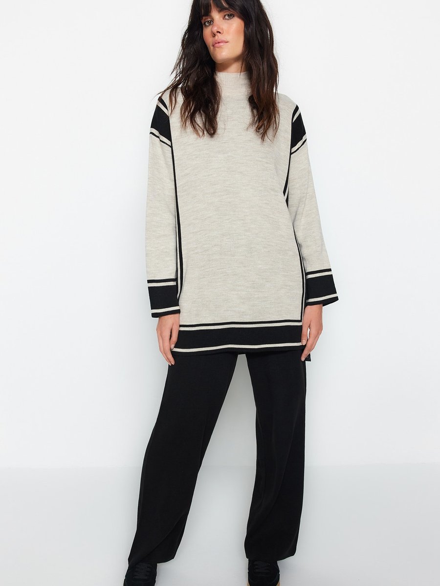 Trendyol Modest Siyah Rahat Kesim Triko Çizgili Tunik Pantolon Alt Üst Takım Tctaw24us00057