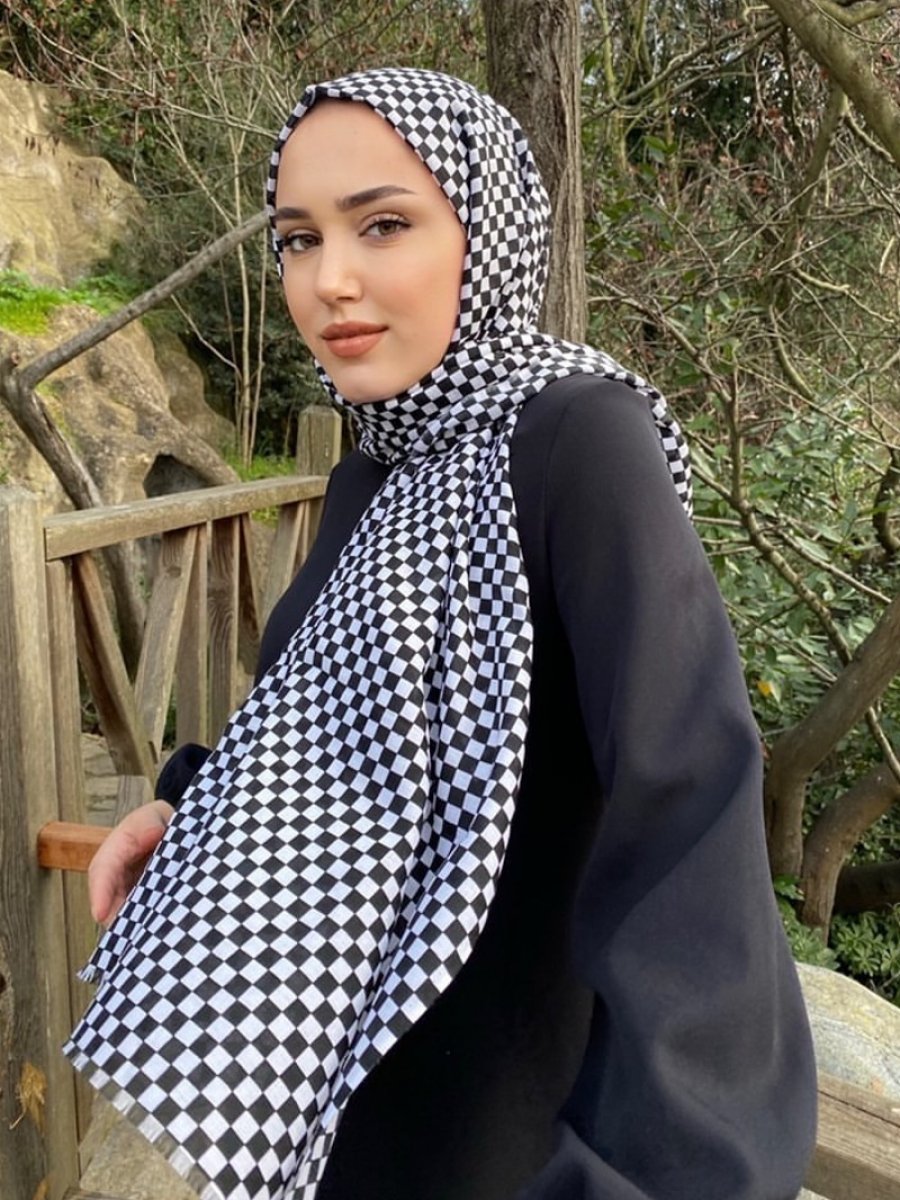 Mirach Desenli Siyah Beyaz Şal